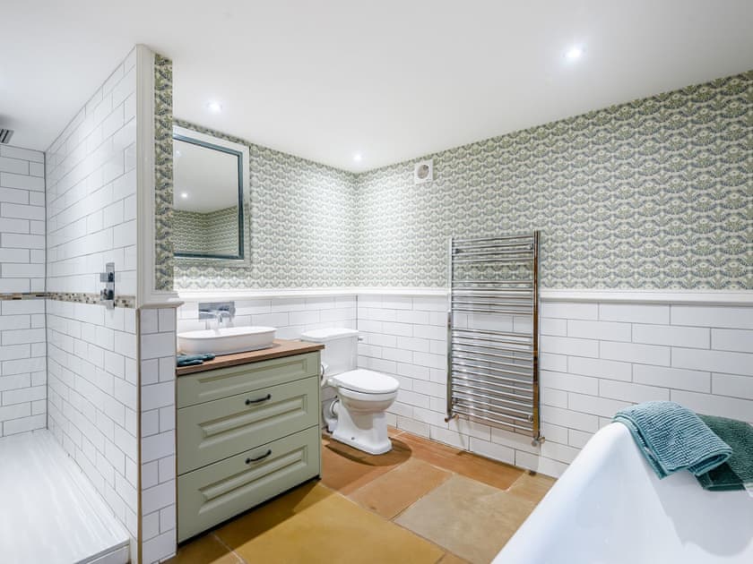 Bathroom | Annabelle’s Cottage, Oakenclough