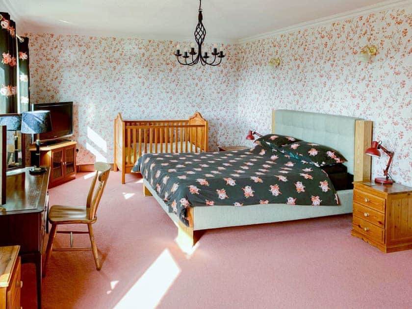 Double bedroom | Field House, Baschurch, near Shrewsbury