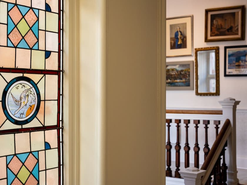 Landing | Scottish Thistle - Arthouse Apartments, Inverness