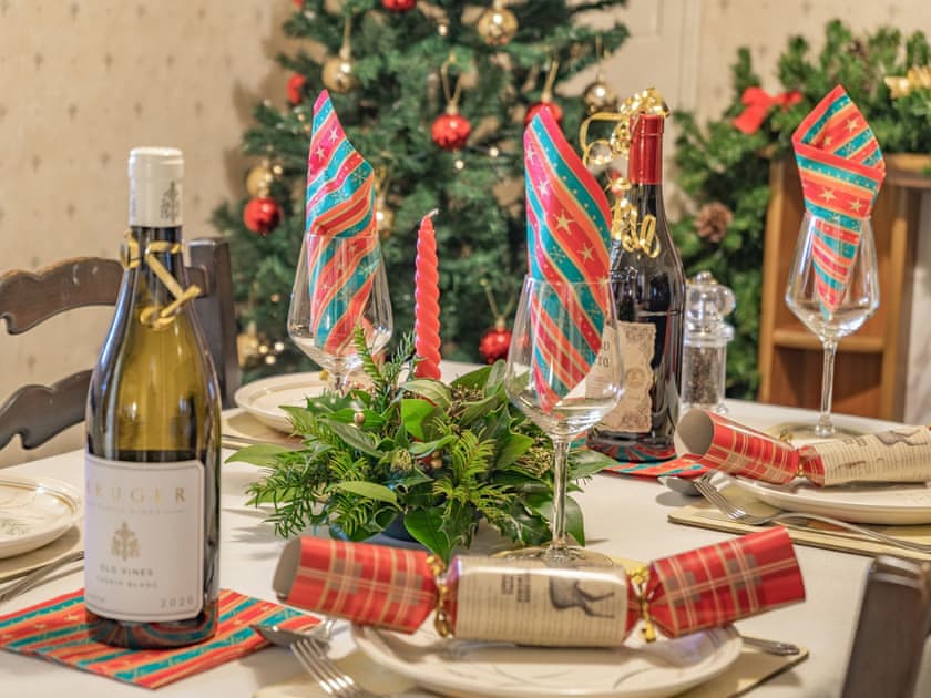 Dining room with festive decoration | Number 4, Llandeilo