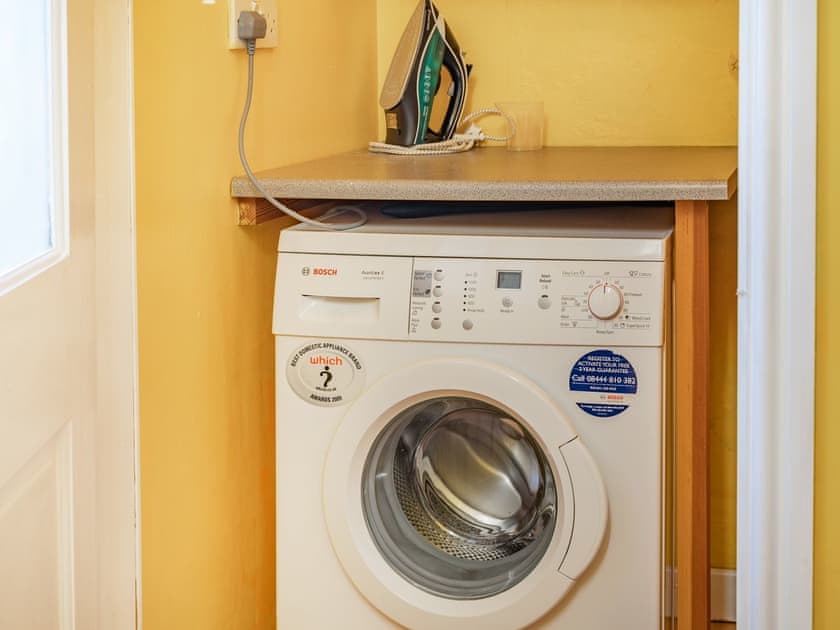 Utility room | Number 4, Llandeilo
