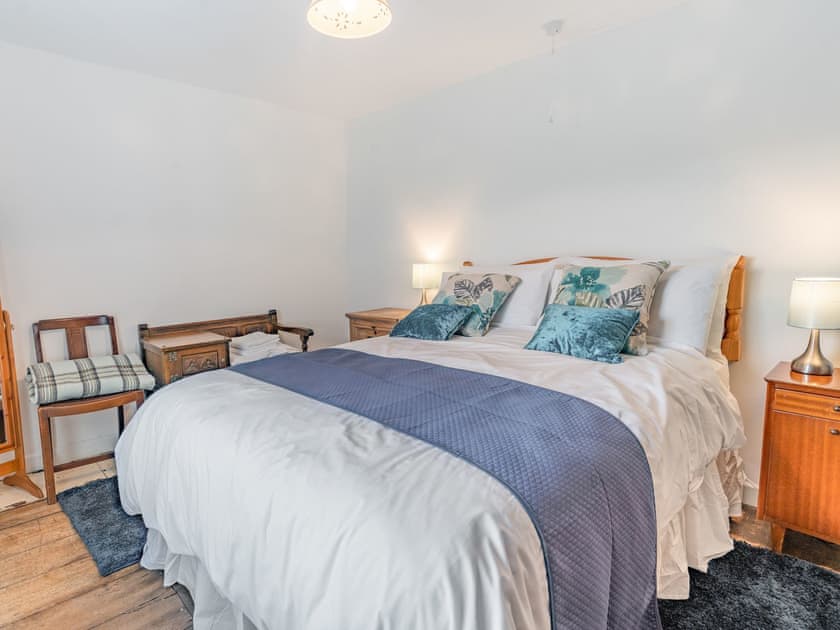 Double bedroom | Number 4, Llandeilo