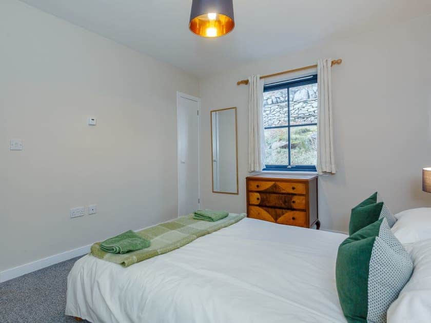 Double bedroom | Cliff Cottage, Applecross, near Strathcarron