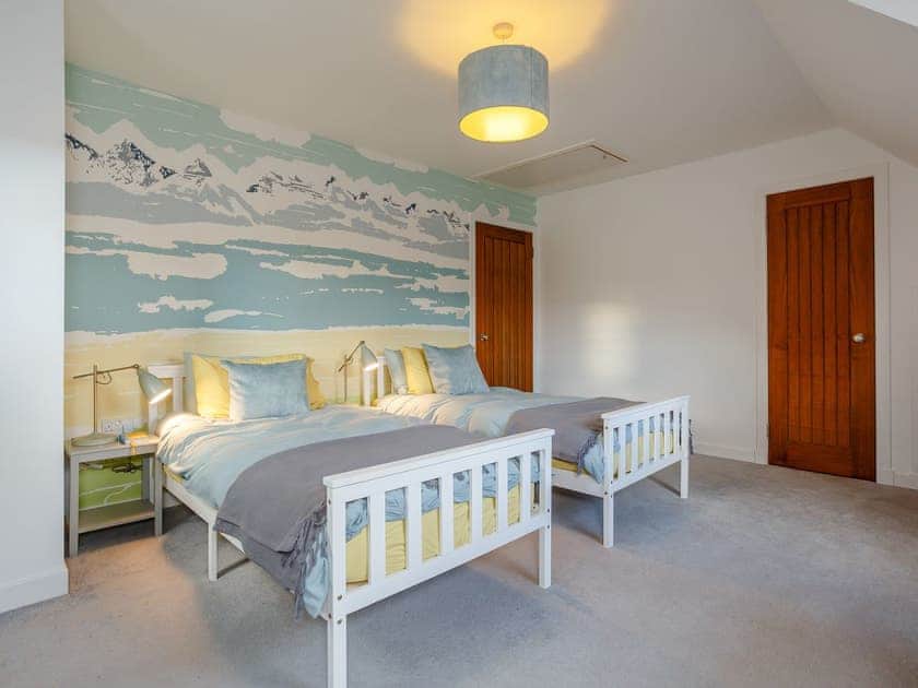 Twin bedroom | Cliff Cottage, Applecross, near Strathcarron