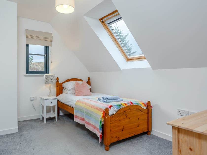 Single bedroom | Cliff Cottage, Applecross, near Strathcarron