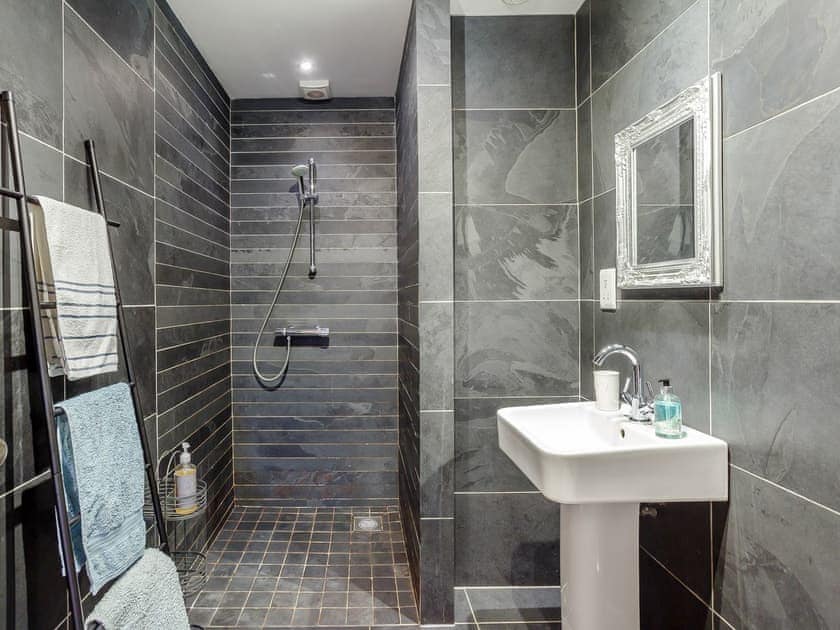 Shower room | Cliff Cottage, Applecross, near Strathcarron