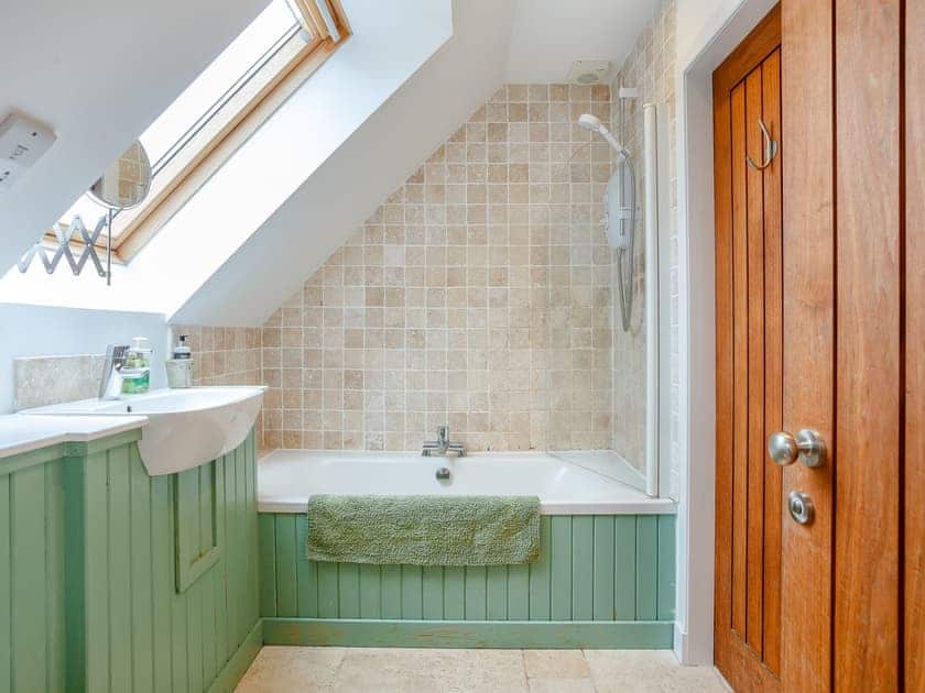 Bathroom | Cliff Cottage, Applecross, near Strathcarron