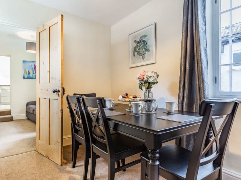 Dining room | 3a Edinburgh Villas - Edinburgh Villas, Torquay