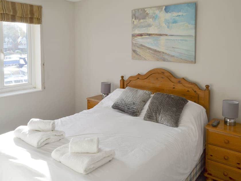 Double bedroom | David’s Island, Wroxham