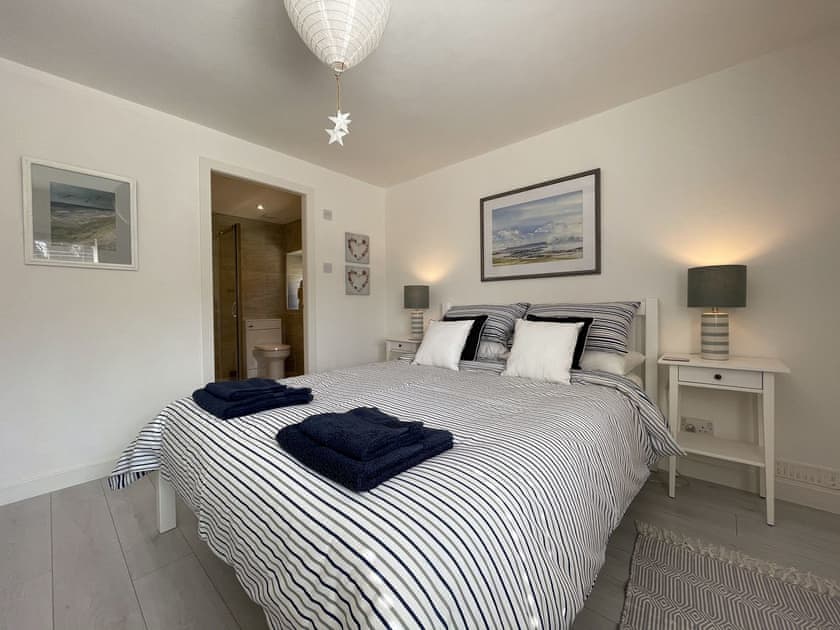 Double bedroom | Well Cottage, Portmahomack, near Dornoch