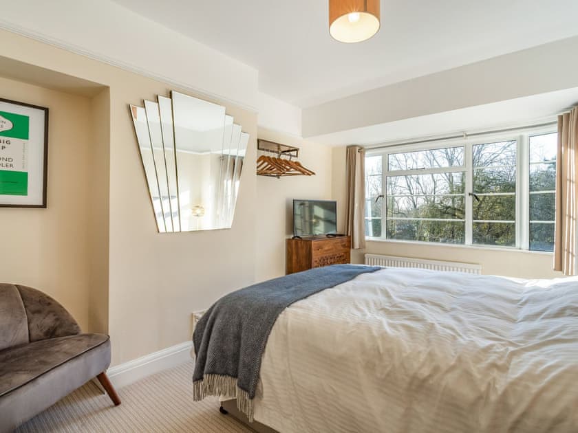 Double bedroom | Dellswood, Broadway