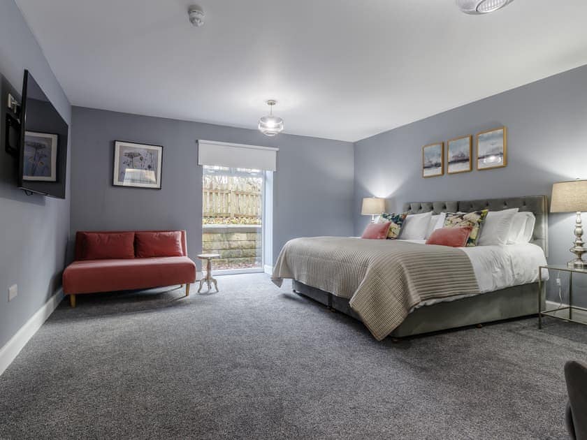 Double bedroom | Fairview, Penicuik