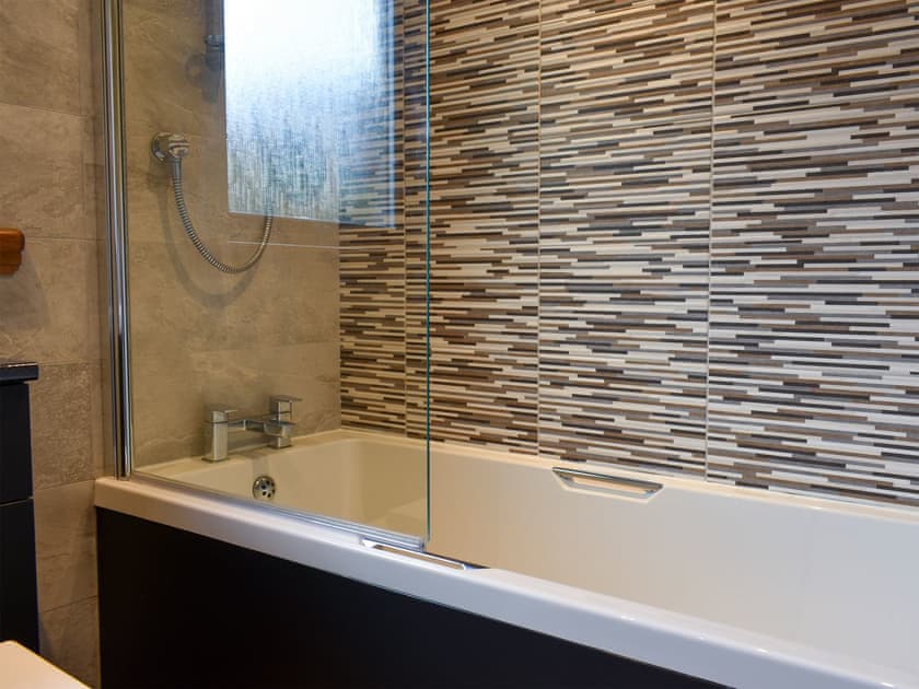 Bathroom | Tigh na Cuile, Lamlash