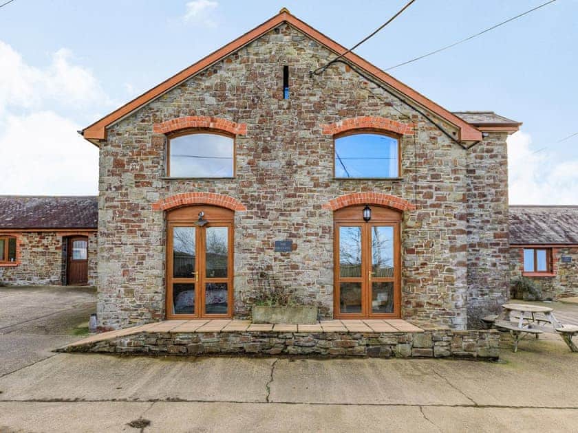 Exterior | The Granary - Oldiscleave Farm Cottages, Bideford
