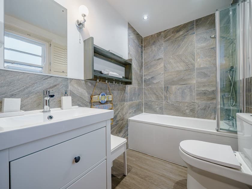 Bathroom | Ystwyth House, Borth, near Aberystwyth