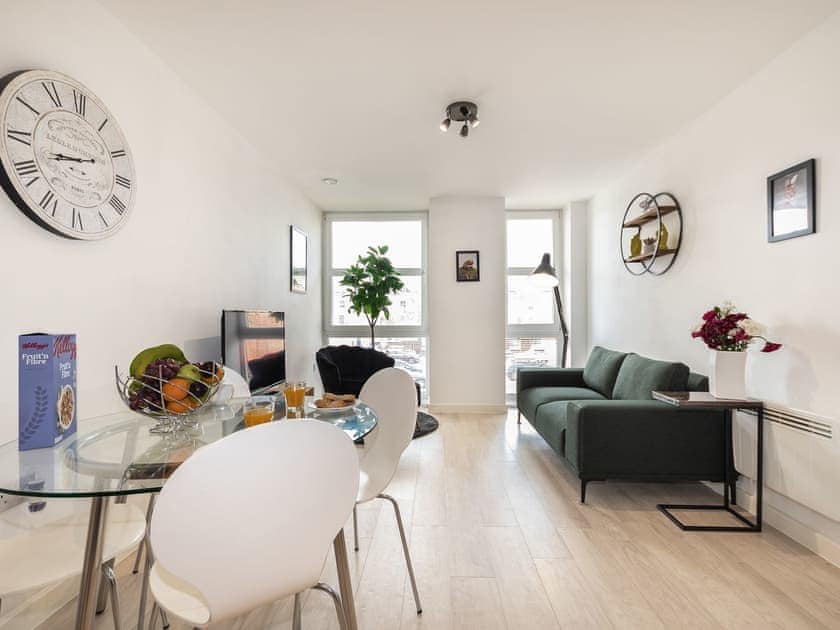 Open plan living space | Emerald - Empress Heights, Southampton