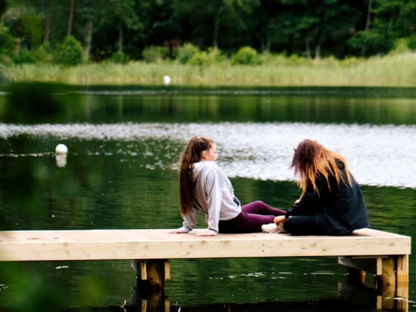 Setting | Pine Chalet 22 - Loch Monzievaid, Crieff
