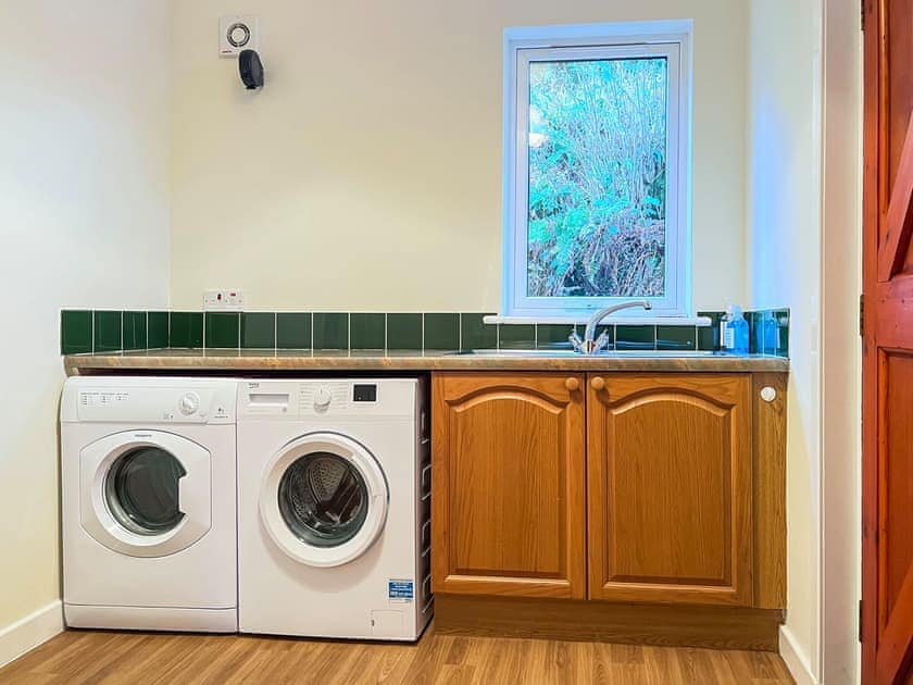 Kitchen/diner | Grieves Cottage, Arnisdale, Kyle of Lochalsh