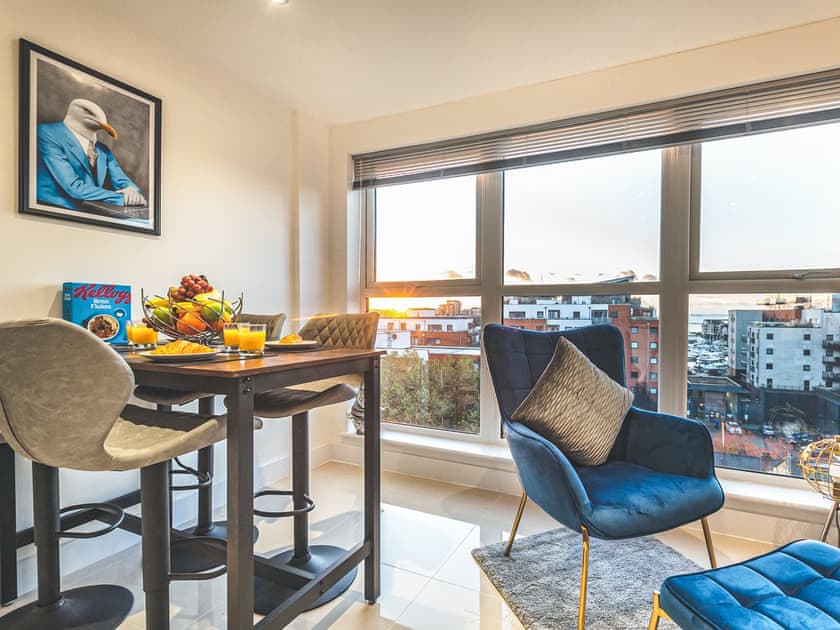 Empress Heights Atlantic Mansion Victoria Royal (ref UK36970) in Southampton