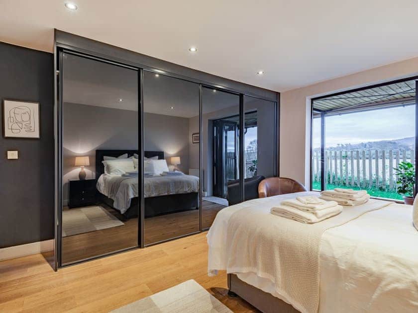 Double bedroom | The Barn at Whitefields, Charlton