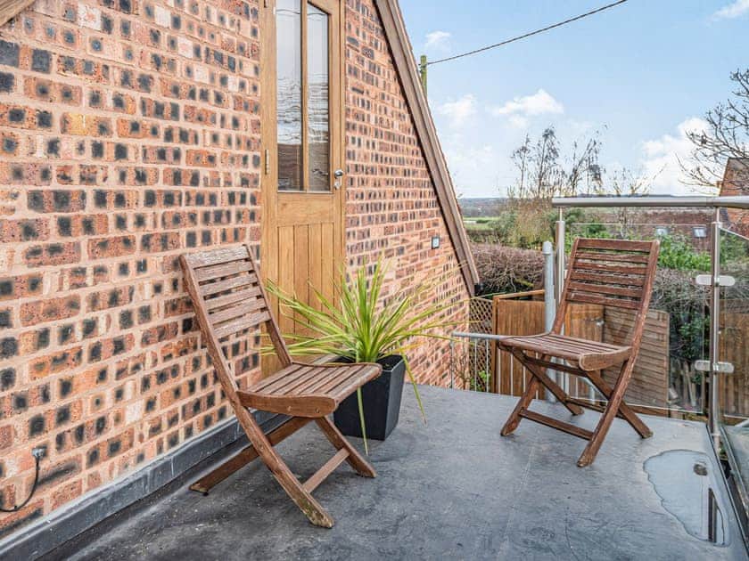 Sitting-out-area | The Barn at Whitefields, Charlton