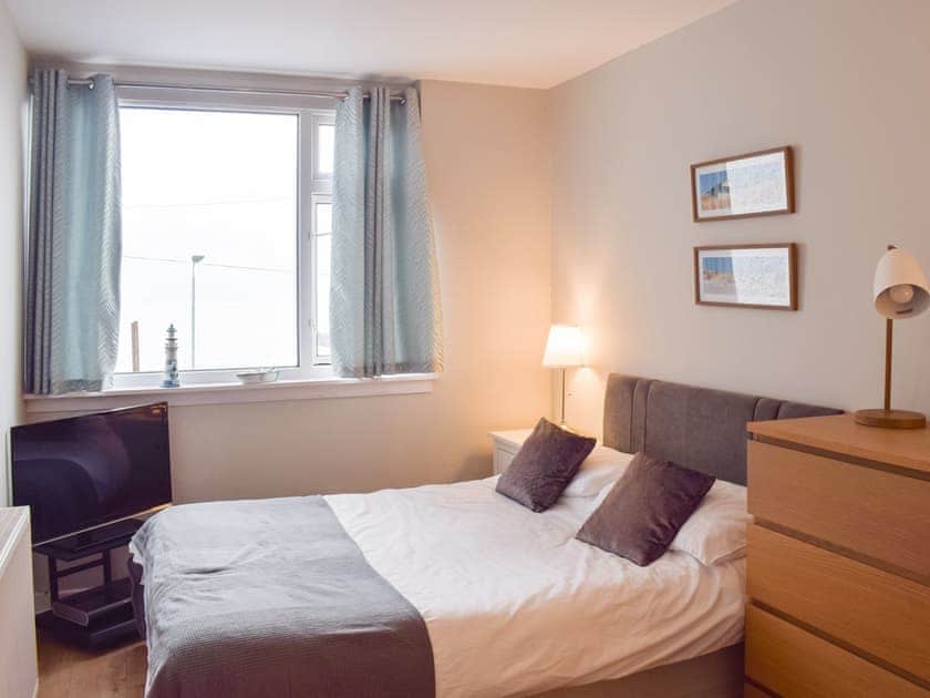 Double bedroom | Mainslea, Dunure