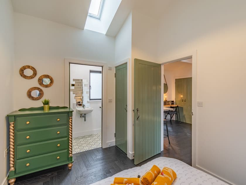 Double bedroom | Star’s Special Sanctuary - Lower Farm Lodges, Chart Sutton, near Maidstone