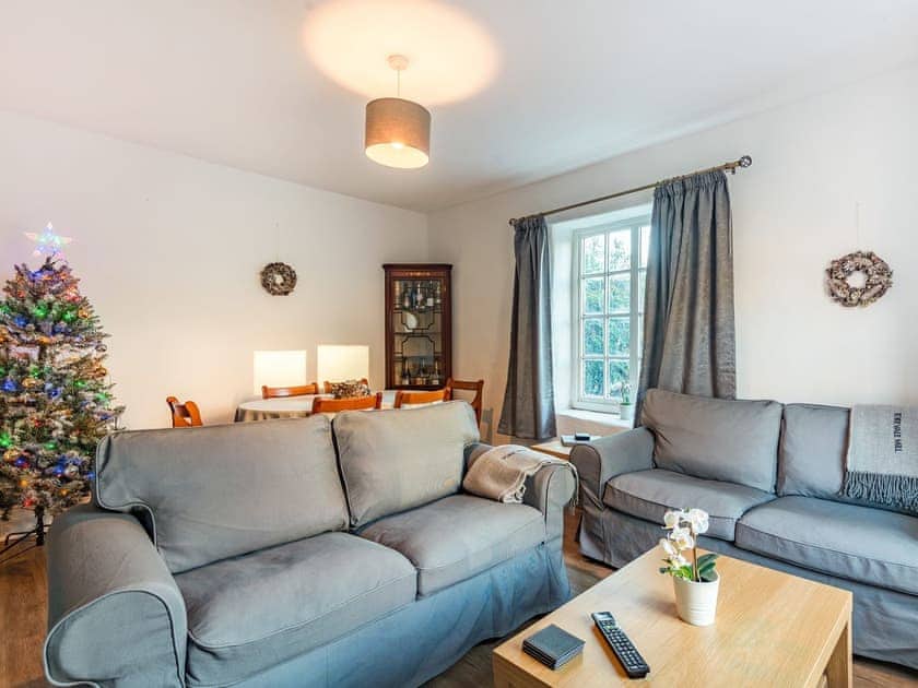 Living room/dining room | The Firemans House - Lowes Mill Cottages at Torr Vale Mill, New Mills
