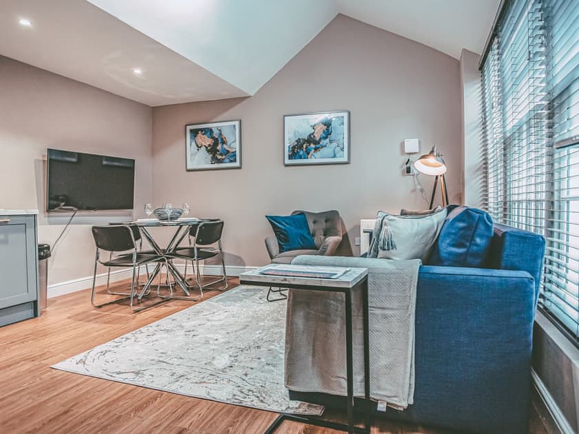 Living area | Apartment B - 63 Chester Rows , Chester