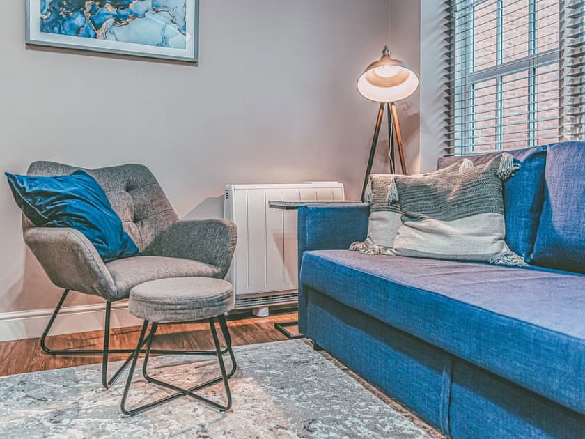 Living area | Apartment B - 63 Chester Rows , Chester