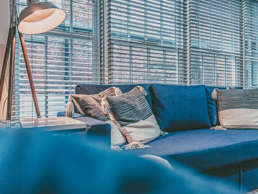 Living area | Apartment B - 63 Chester Rows , Chester