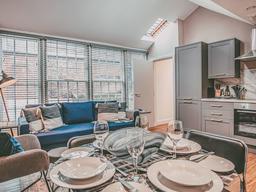 Dining Area | Apartment B - 63 Chester Rows , Chester