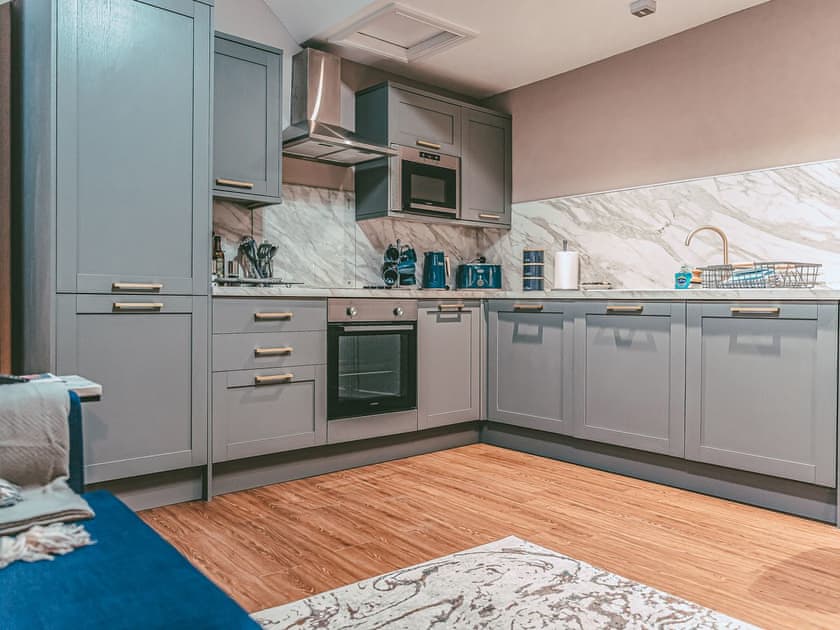 Kitchen | Apartment B - 63 Chester Rows , Chester