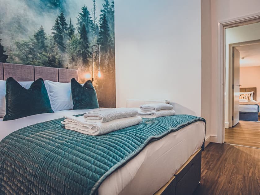 Double bedroom | Apartment B - 63 Chester Rows , Chester