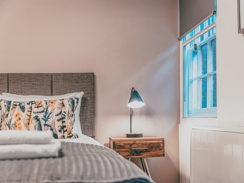 Double bedroom | Apartment B - 63 Chester Rows , Chester