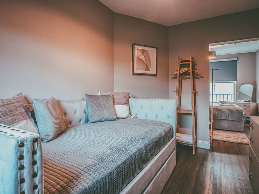 Snug | Apartment A - 63 Chester Rows , Chester