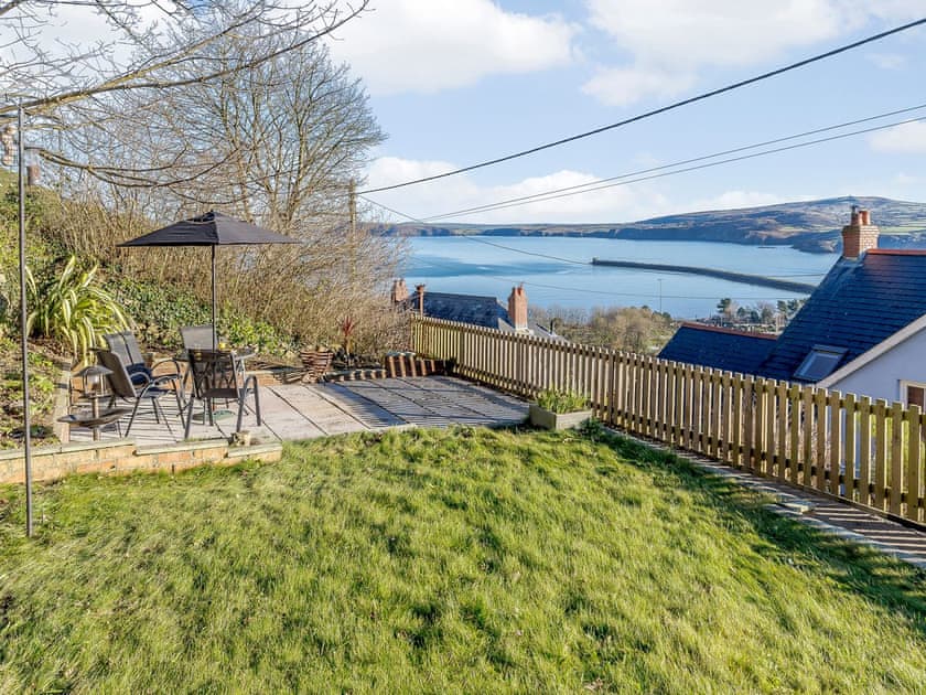 Garden | Bon Accorde, Goodwick