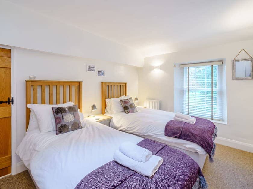 Twin bedroom | 7 The Plosh, Keswick