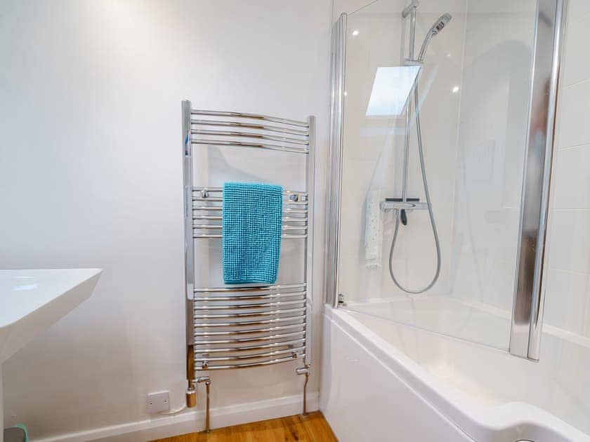 Bathroom | 7 The Plosh, Keswick