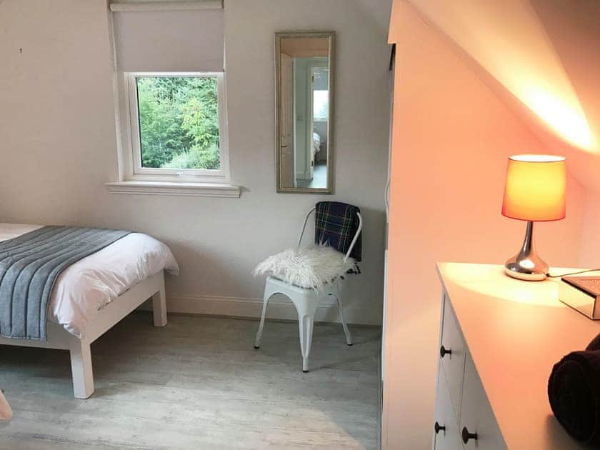Twin bedroom | Dream Cottage, Strathyre, near Callander