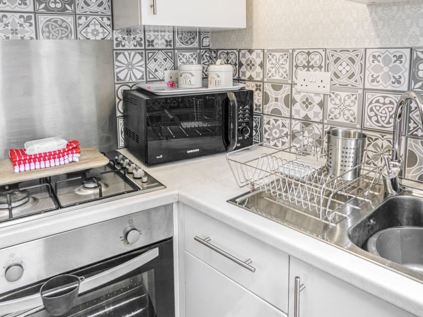 Kitchen | Painters Cottage, Matlock Bath