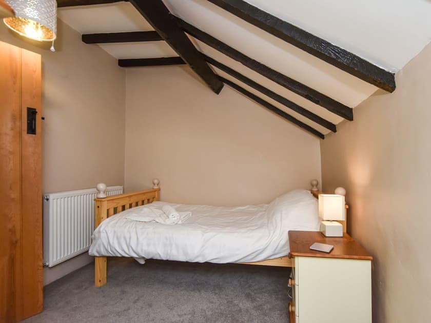 Double bedroom | Dawn Cottage - Dukes Cottages, Middleton, near Wirksworth