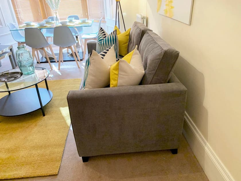 Living room/dining room | Tay View Apartment, Dundee