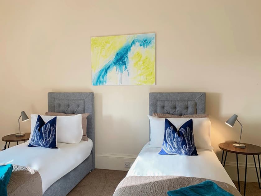 Twin bedroom | Tay View Apartment, Dundee