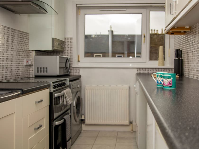 Kitchen | Beach Walk Apartment, Broughty Ferry, near Dundee