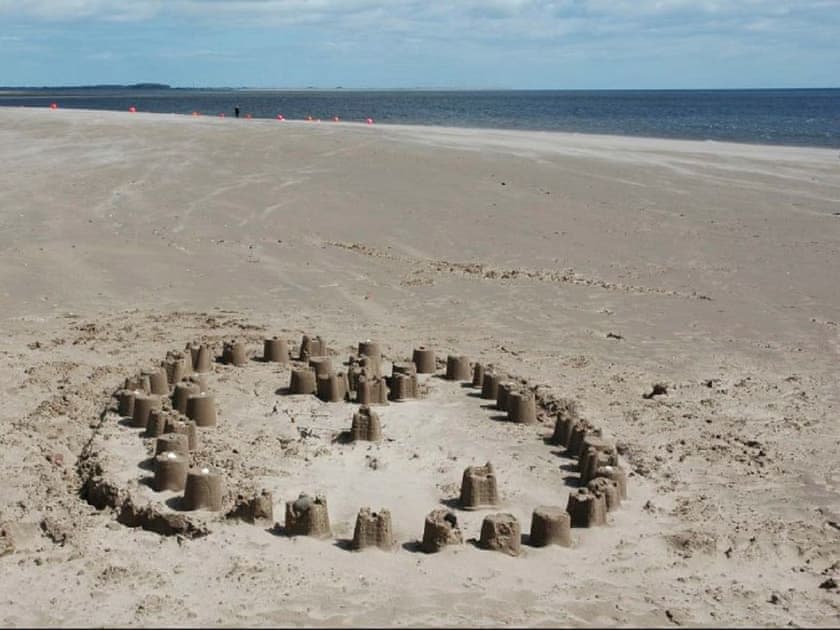 Beach | Beach Walk Apartment, Broughty Ferry, near Dundee