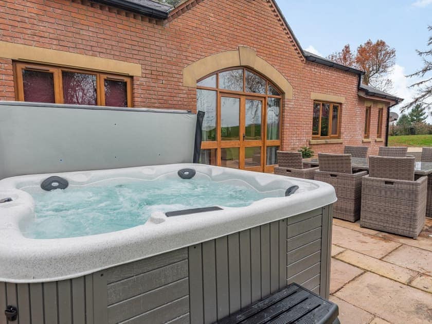 Sitting-out-area | Hoole Summer House, Elswick, near Preston