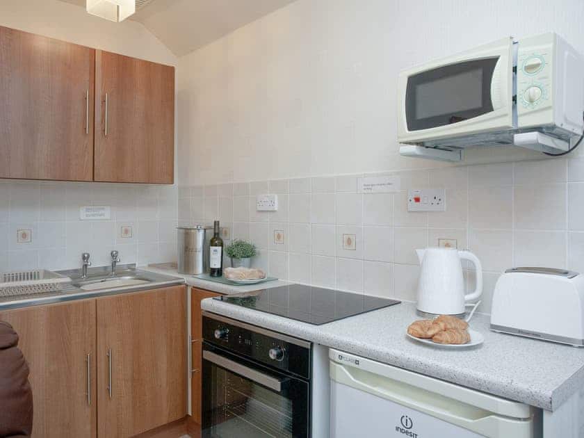 Kitchen area | Apartment 12 Bedford Holiday Flats - Bedford Holiday Flats, Paignton