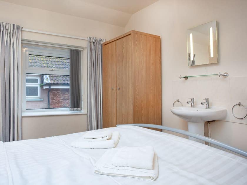 Double bedroom | Apartment 12 Bedford Holiday Flats - Bedford Holiday Flats, Paignton