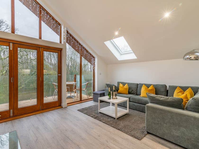 Living area | Waterside Lodge Two - Ashgrove Country Park, Elland